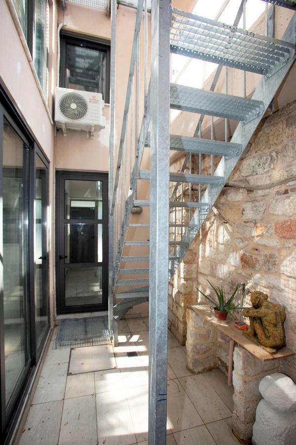 Spacious Suite With Luxury Bath Athens Ngoại thất bức ảnh